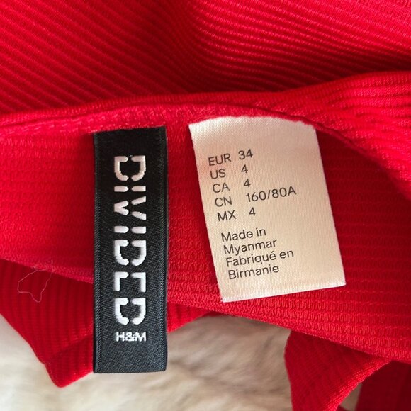 Divided Red Ribbed Sleeveless Skater Dress With Scoop Neckline - Size 4 - Picture 7 of 8